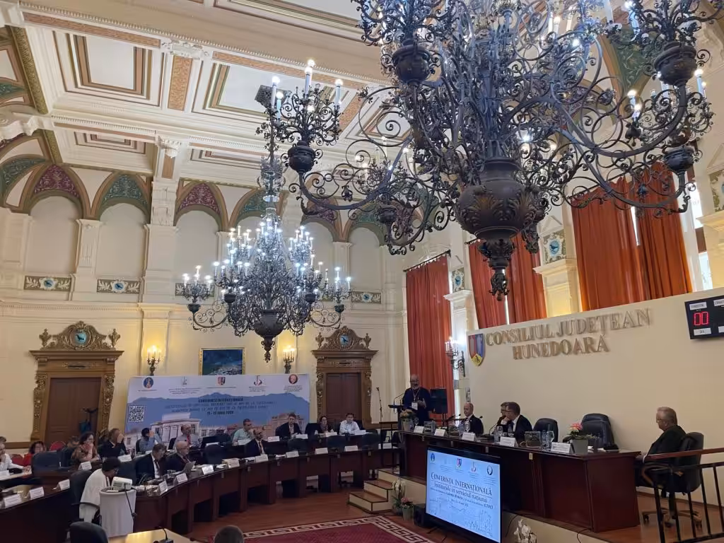 Conferinta internationala institutiile in serviciu natiunii (17)