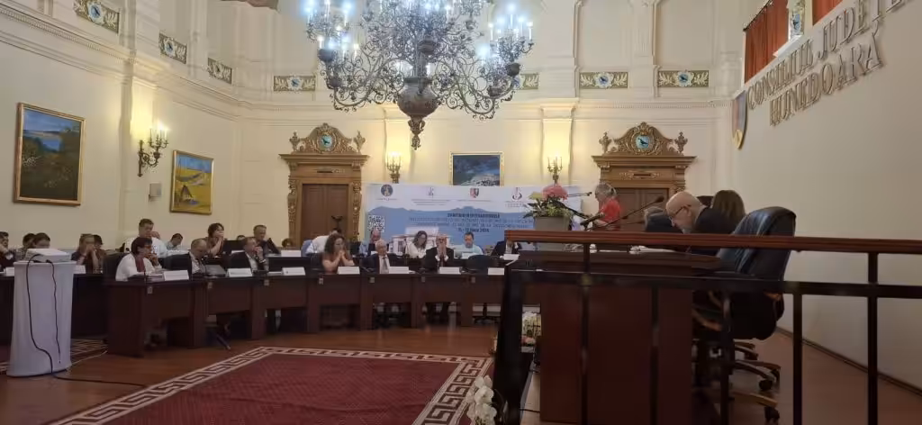 Conferinta internationala institutiile in serviciu natiunii (19)
