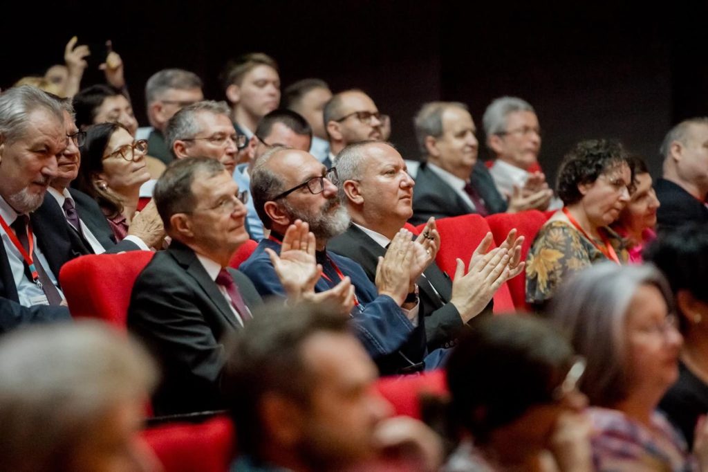 Conferinta internationala institutiile in serviciu natiunii (22)